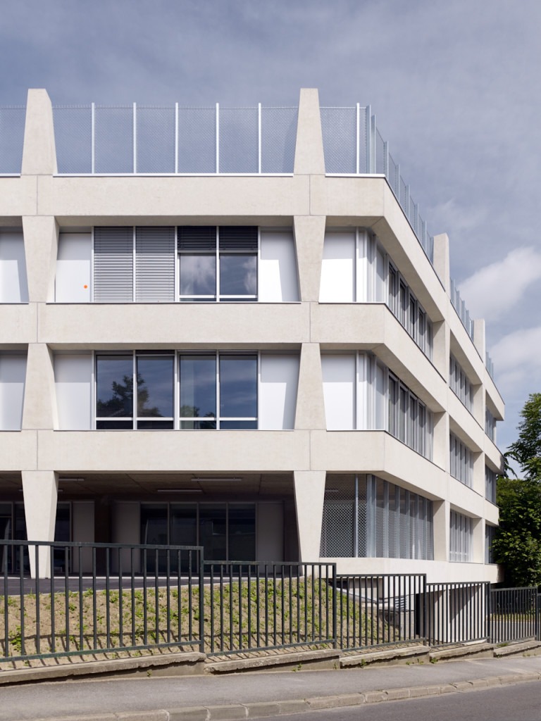 Hopital Suisse de Paris by Atelier Martel | © Yohan Zerdoun Photography
