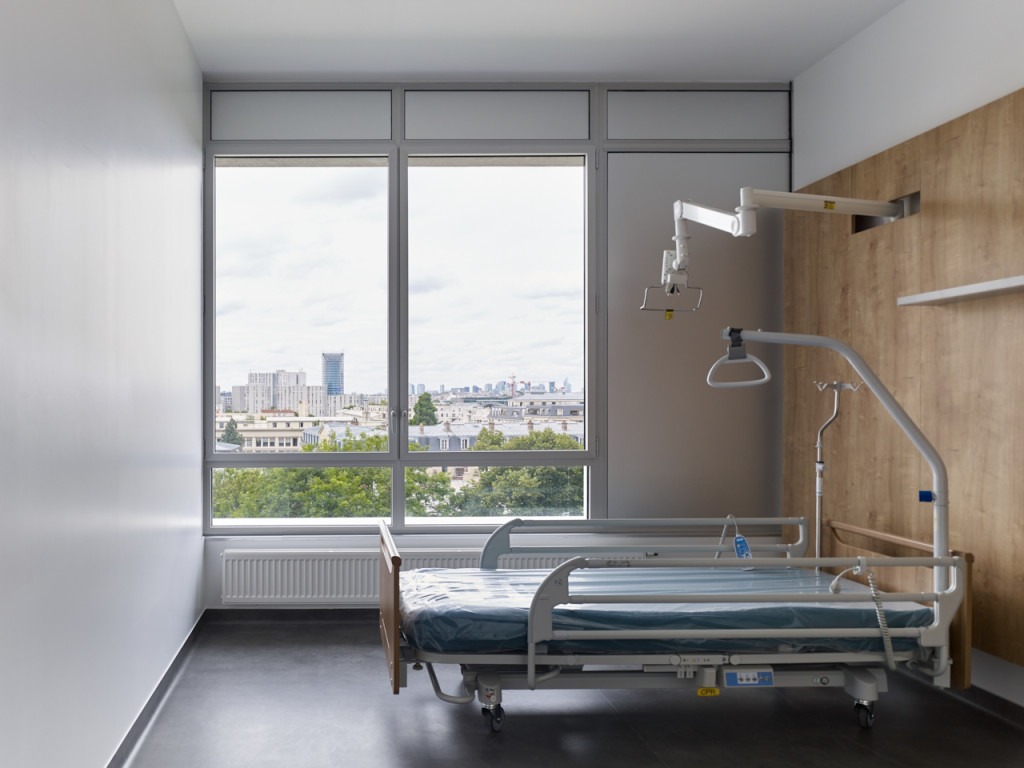 Hopital Suisse de Paris by Atelier Martel | © Yohan Zerdoun Photography